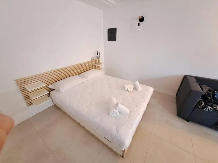 Le Petit Arc Apartment Parma